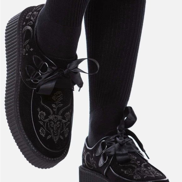 Never worn creepers size 7 - Picture 2 of 2